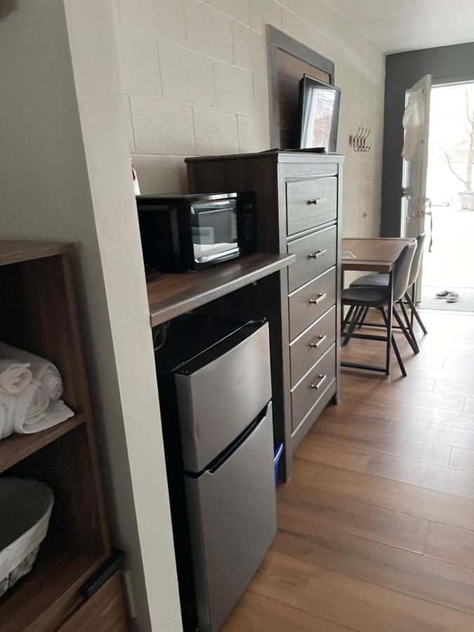 Motel Valois Yl Inc Acton Vale Εξωτερικό φωτογραφία