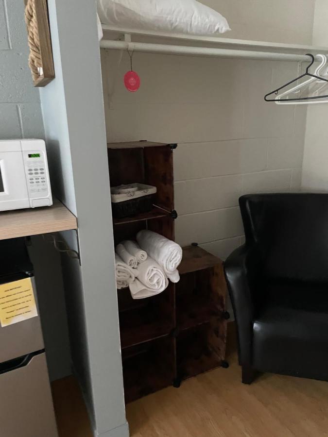Motel Valois Yl Inc Acton Vale Εξωτερικό φωτογραφία